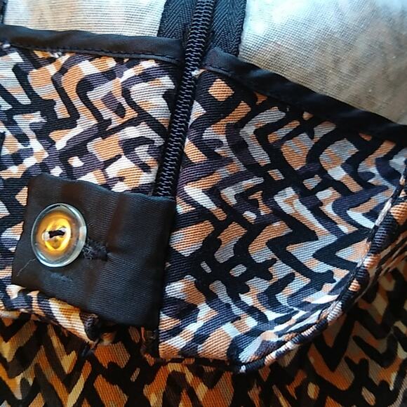 Dalia Collection abstract skirt. Size 4 Career - Picture 4 of 7